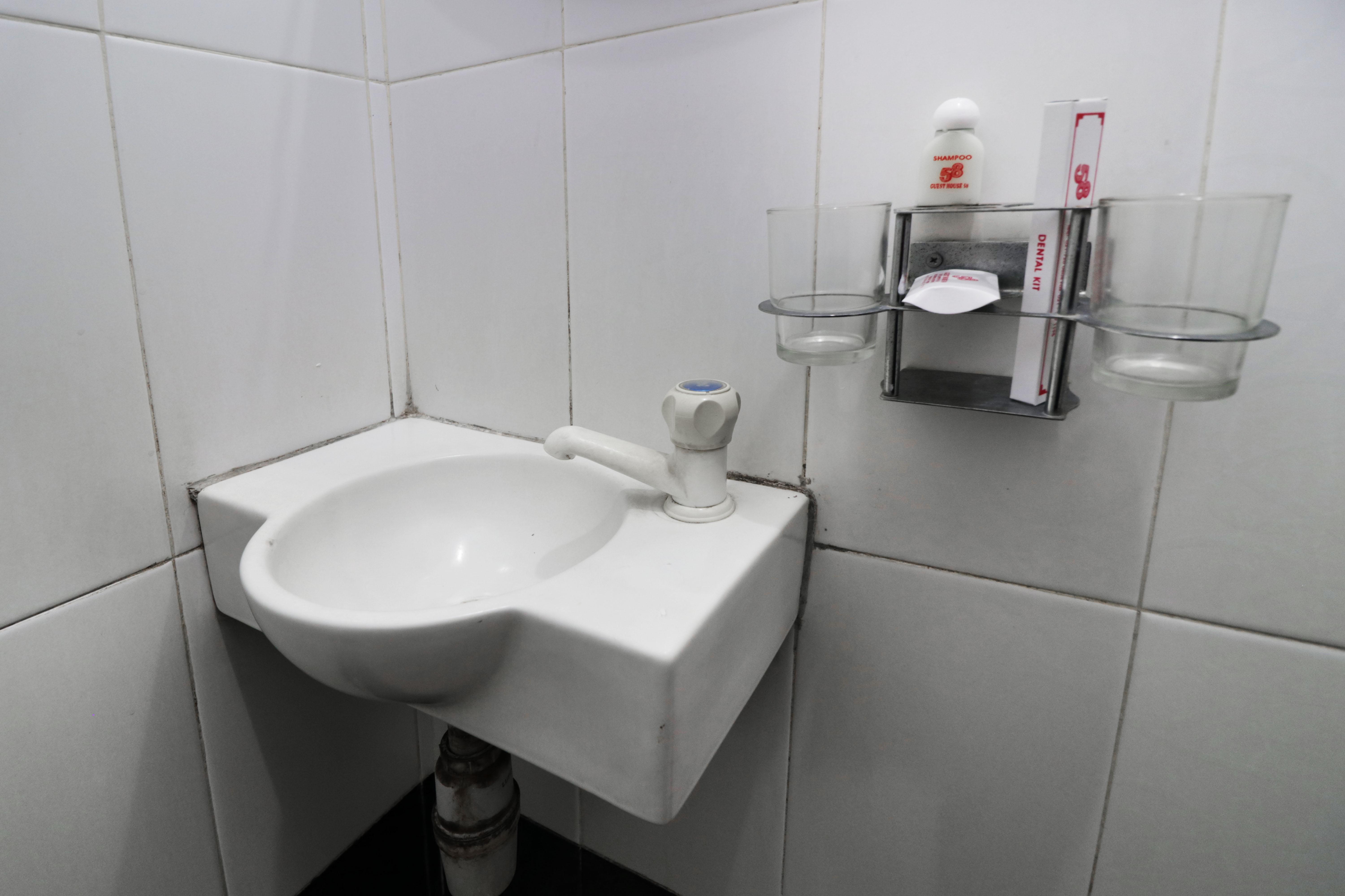 58 Guesthouse Tangerang Pondoklang Dış mekan fotoğraf